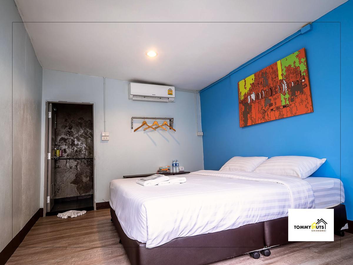 Tommy Huts Hotel Chiang Mai Buitenkant foto