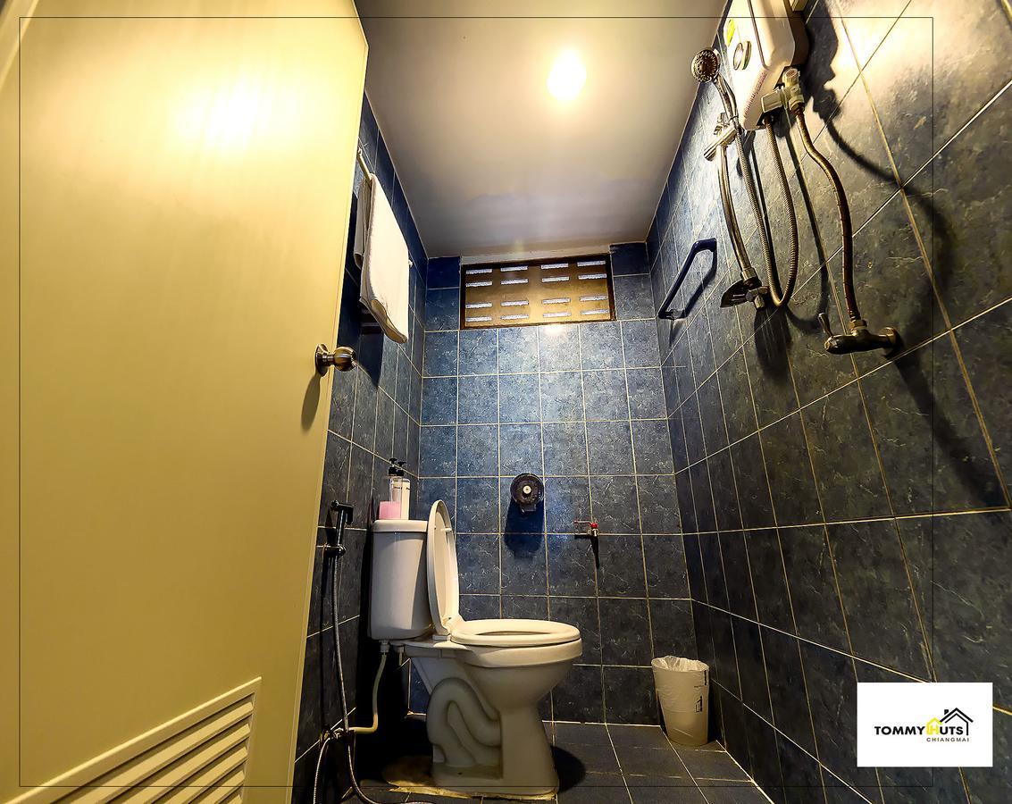 Tommy Huts Hotel Chiang Mai Buitenkant foto