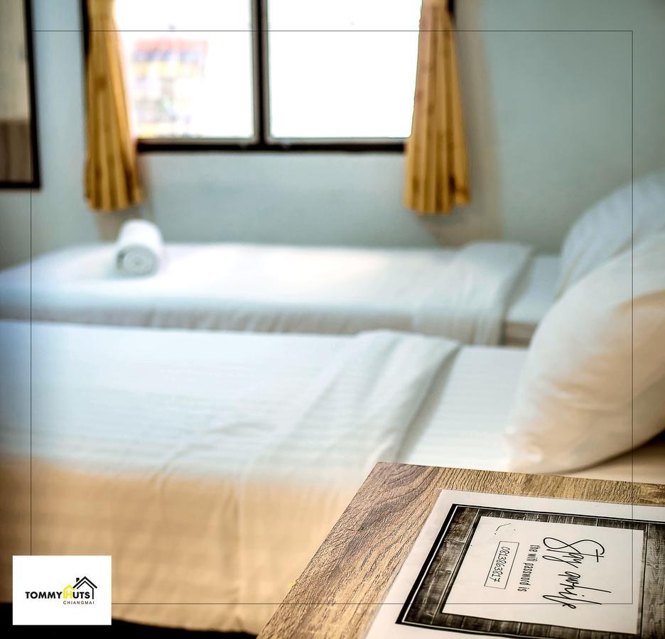 Tommy Huts Hotel Chiang Mai Buitenkant foto
