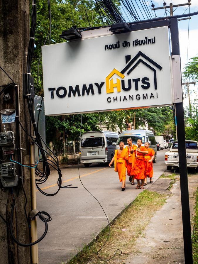 Tommy Huts Hotel Chiang Mai Buitenkant foto