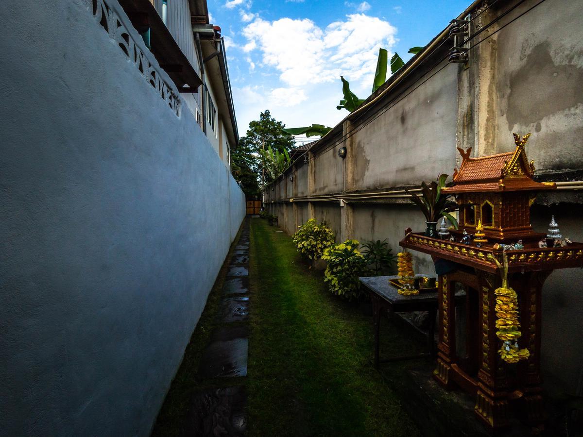 Tommy Huts Hotel Chiang Mai Buitenkant foto