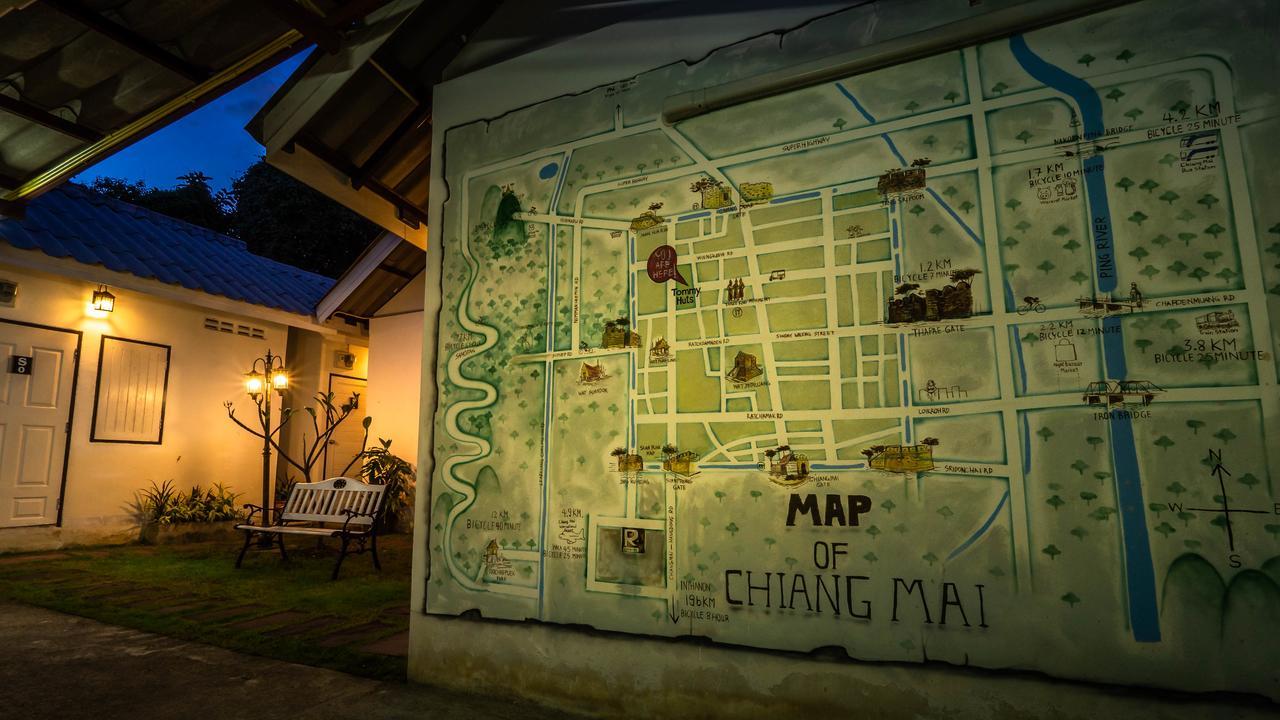 Tommy Huts Hotel Chiang Mai Buitenkant foto