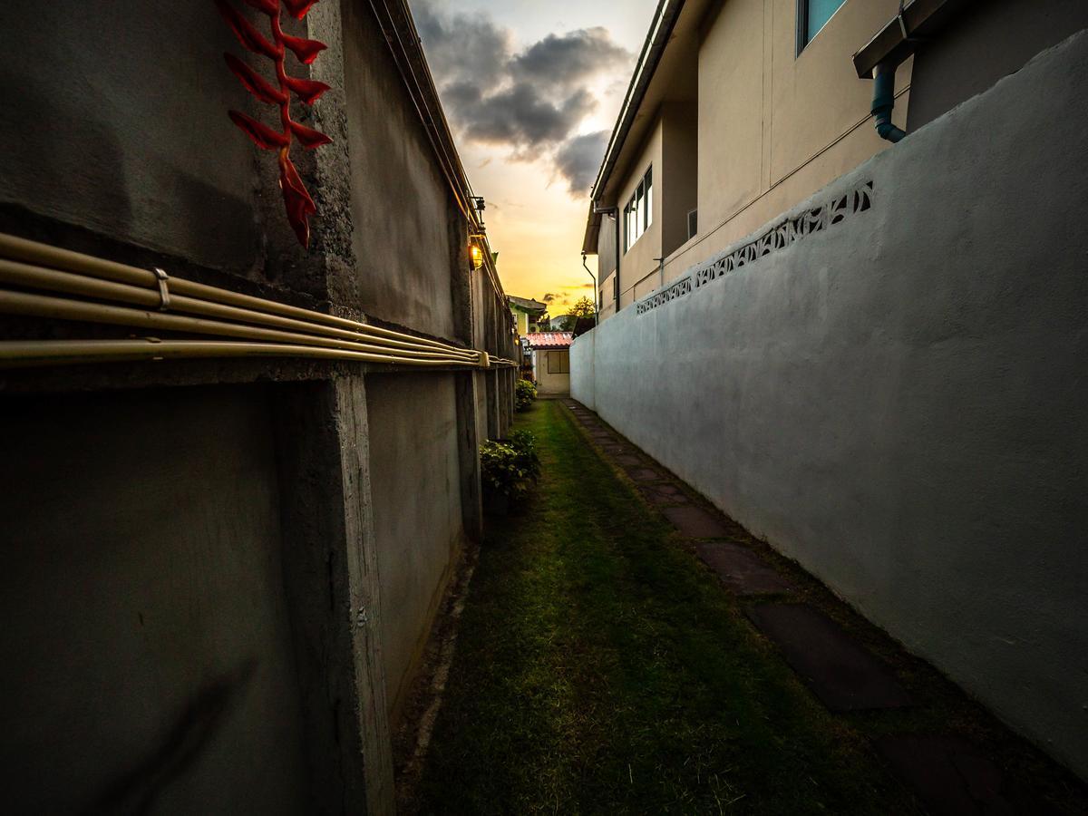 Tommy Huts Hotel Chiang Mai Buitenkant foto