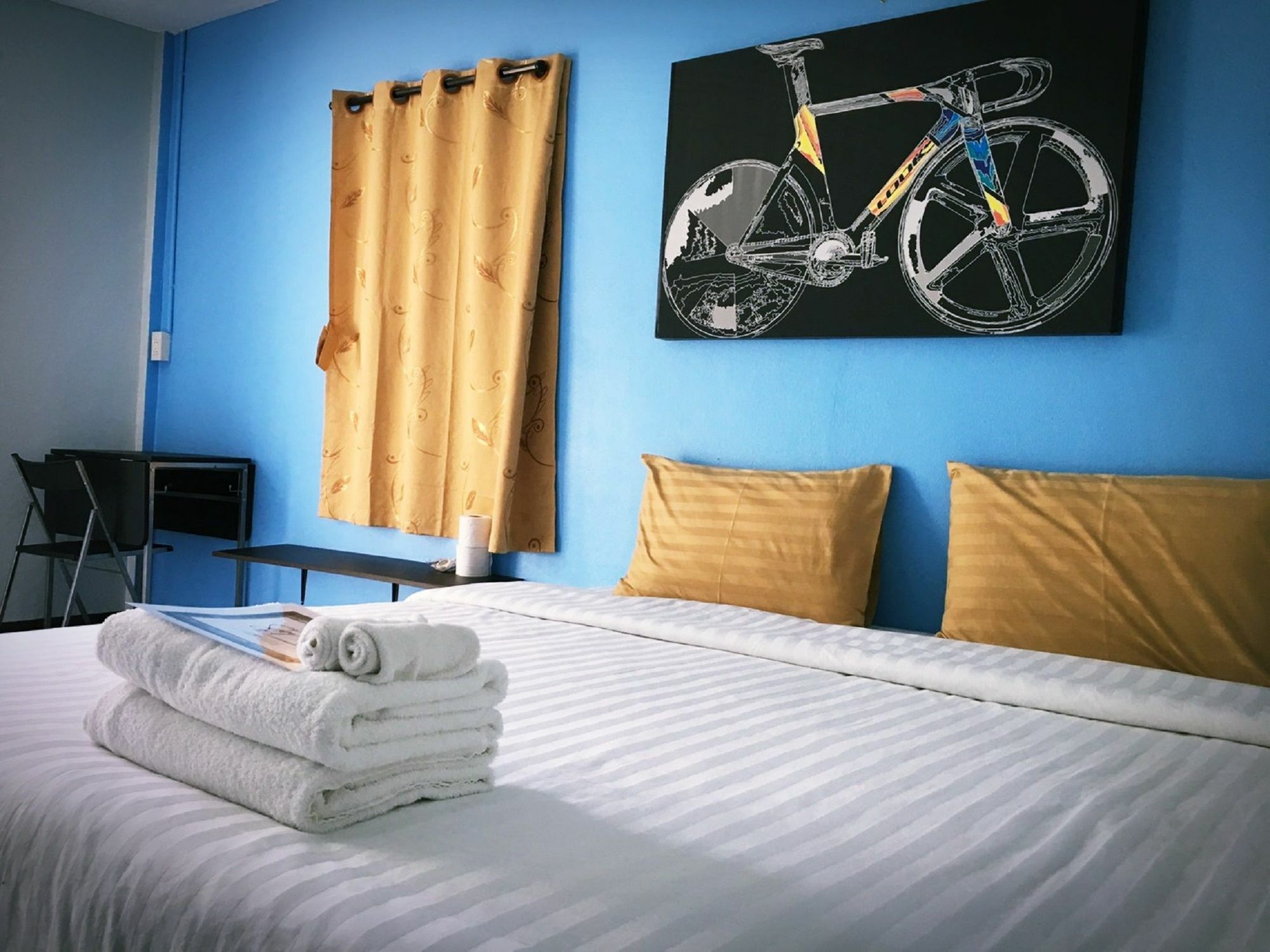 Tommy Huts Hotel Chiang Mai Buitenkant foto